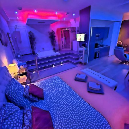 Loft & Spa Privatif Дижон Экстерьер фото